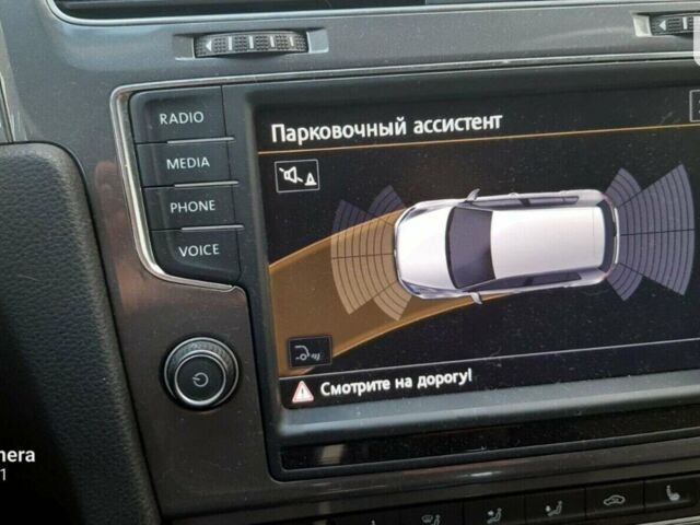 Белый Фольксваген e-Golf, объемом двигателя 0 л и пробегом 107 тыс. км за 9500 $, фото 28 на Automoto.ua
