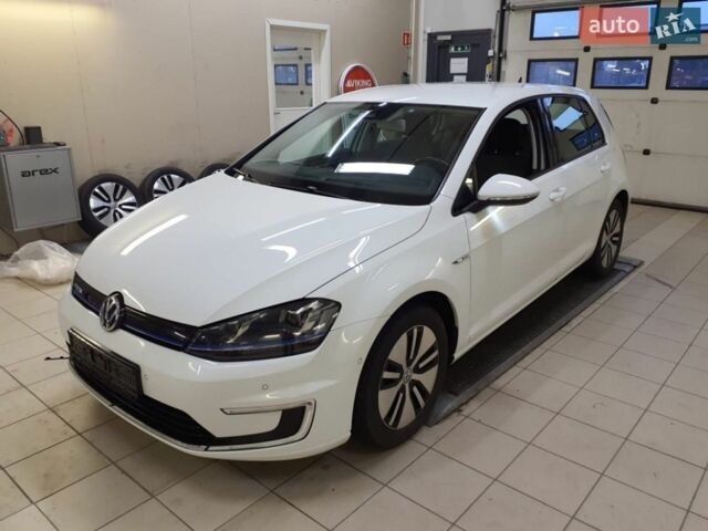Білий Фольксваген e-Golf, об'ємом двигуна 0 л та пробігом 103 тис. км за 9200 $, фото 8 на Automoto.ua