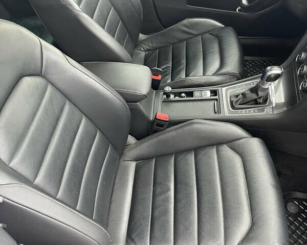 Белый Фольксваген e-Golf, объемом двигателя 0 л и пробегом 92 тыс. км за 9500 $, фото 38 на Automoto.ua