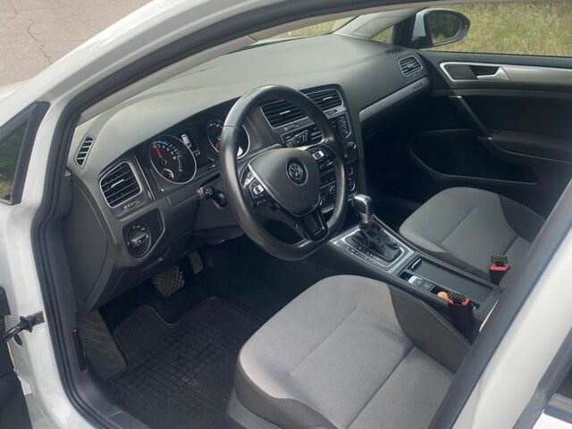 Білий Фольксваген e-Golf, об'ємом двигуна 0 л та пробігом 132 тис. км за 9500 $, фото 14 на Automoto.ua