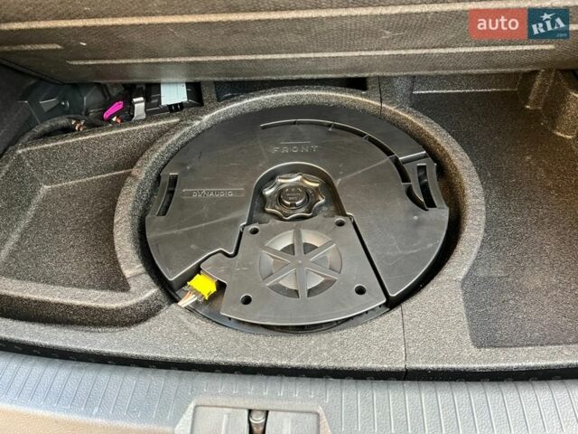 Белый Фольксваген e-Golf, объемом двигателя 0 л и пробегом 131 тыс. км за 8999 $, фото 5 на Automoto.ua