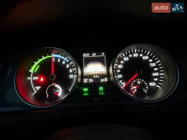 Білий Фольксваген e-Golf, об'ємом двигуна 0 л та пробігом 175 тис. км за 8750 $, фото 25 на Automoto.ua