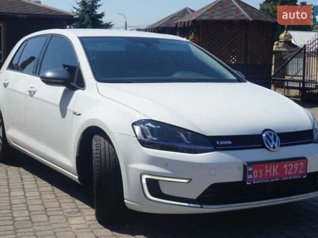 Білий Фольксваген e-Golf, об'ємом двигуна 0 л та пробігом 142 тис. км за 7900 $, фото 8 на Automoto.ua