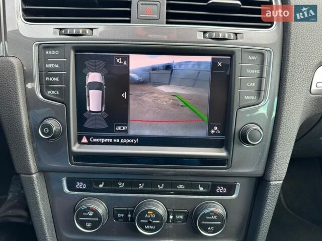 Белый Фольксваген e-Golf, объемом двигателя 0 л и пробегом 182 тыс. км за 7900 $, фото 18 на Automoto.ua