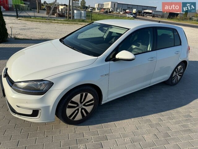 Білий Фольксваген e-Golf, об'ємом двигуна 0 л та пробігом 189 тис. км за 7700 $, фото 19 на Automoto.ua