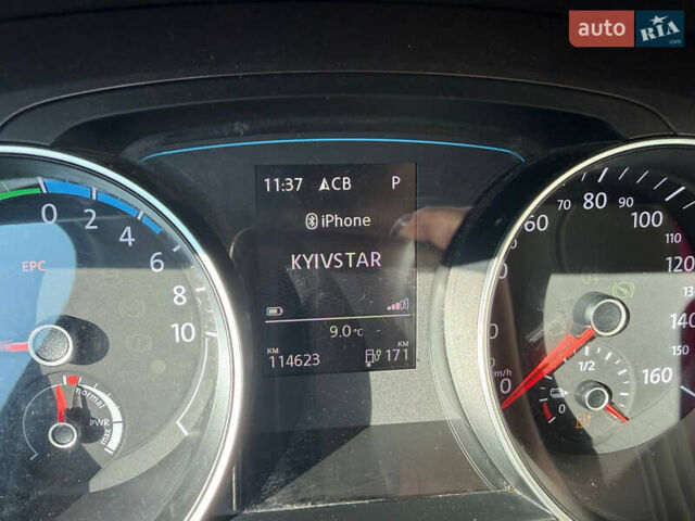 Білий Фольксваген e-Golf, об'ємом двигуна 0 л та пробігом 114 тис. км за 7500 $, фото 11 на Automoto.ua