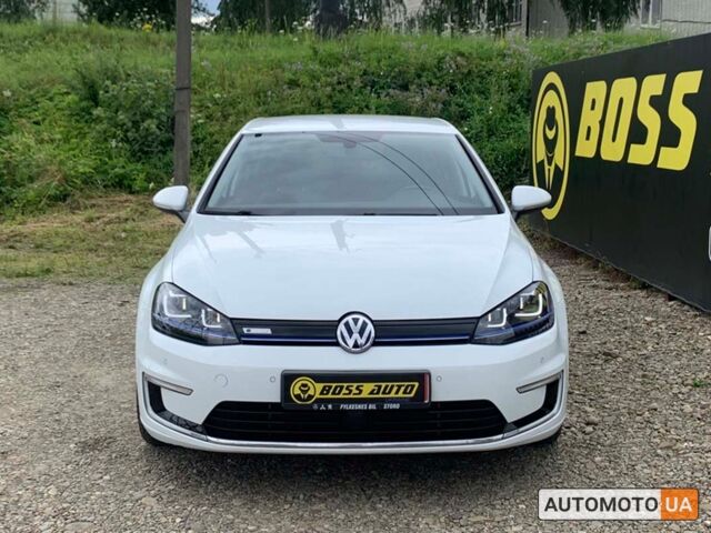 Білий Фольксваген e-Golf, об'ємом двигуна 24 л та пробігом 113 тис. км за 9700 $, фото 1 на Automoto.ua