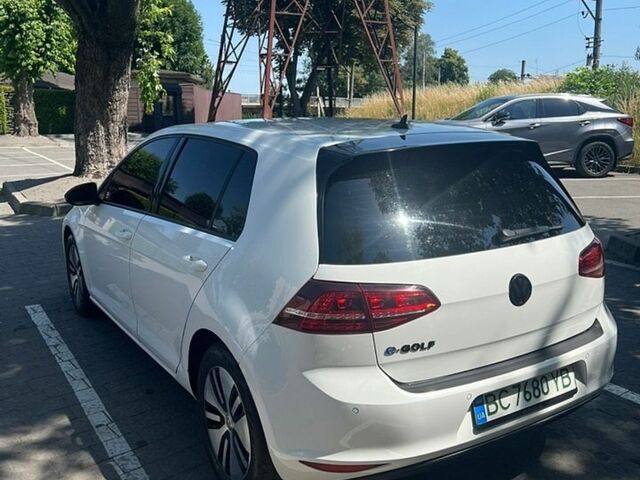 Білий Фольксваген e-Golf, об'ємом двигуна 0 л та пробігом 120 тис. км за 9000 $, фото 9 на Automoto.ua