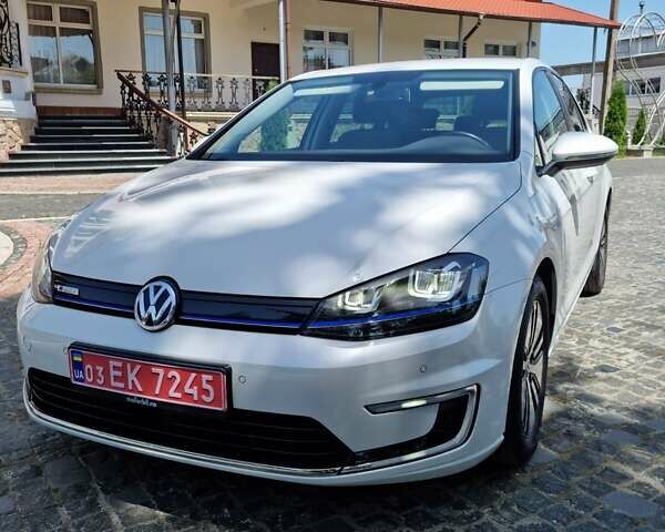 Білий Фольксваген e-Golf, об'ємом двигуна 0 л та пробігом 100 тис. км за 9300 $, фото 50 на Automoto.ua