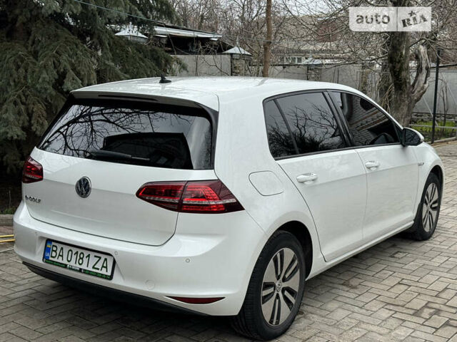 Білий Фольксваген e-Golf, об'ємом двигуна 0 л та пробігом 106 тис. км за 12300 $, фото 22 на Automoto.ua