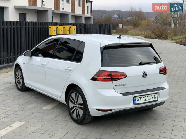 Белый Фольксваген e-Golf, объемом двигателя 0 л и пробегом 142 тыс. км за 8100 $, фото 41 на Automoto.ua