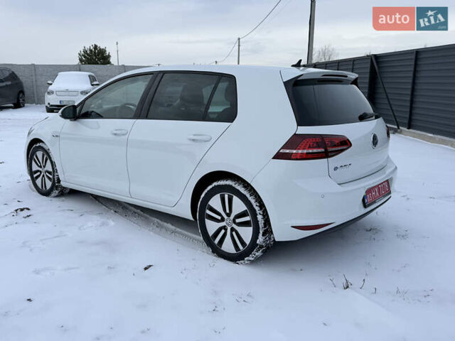 Білий Фольксваген e-Golf, об'ємом двигуна 0 л та пробігом 110 тис. км за 7750 $, фото 5 на Automoto.ua