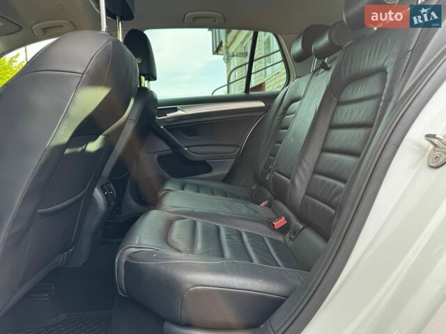 Білий Фольксваген e-Golf, об'ємом двигуна 0 л та пробігом 159 тис. км за 8500 $, фото 19 на Automoto.ua