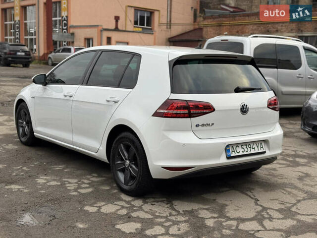Білий Фольксваген e-Golf, об'ємом двигуна 0 л та пробігом 90 тис. км за 7900 $, фото 8 на Automoto.ua