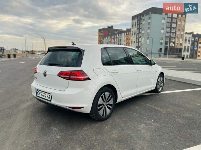 Белый Фольксваген e-Golf, объемом двигателя 0 л и пробегом 109 тыс. км за 9000 $, фото 7 на Automoto.ua