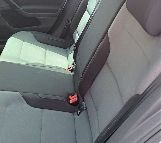 Білий Фольксваген e-Golf, об'ємом двигуна 0 л та пробігом 38 тис. км за 12000 $, фото 38 на Automoto.ua