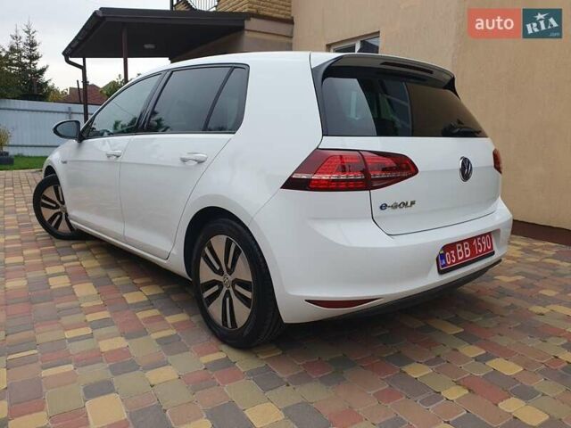Белый Фольксваген e-Golf, объемом двигателя 0 л и пробегом 128 тыс. км за 8999 $, фото 16 на Automoto.ua