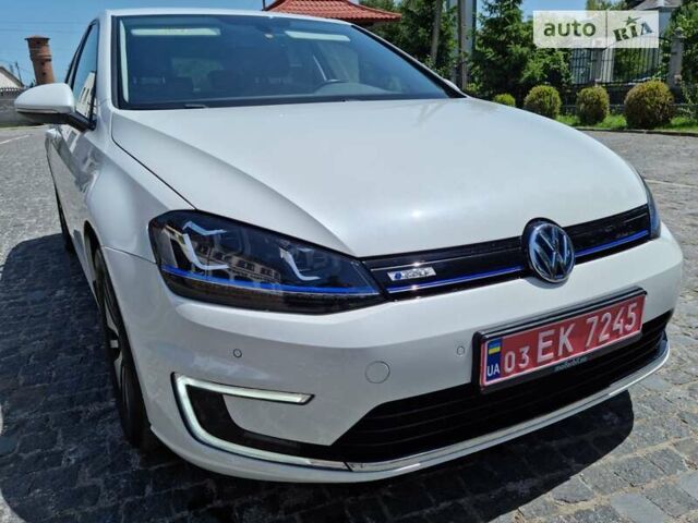 Білий Фольксваген e-Golf, об'ємом двигуна 0 л та пробігом 100 тис. км за 9300 $, фото 15 на Automoto.ua