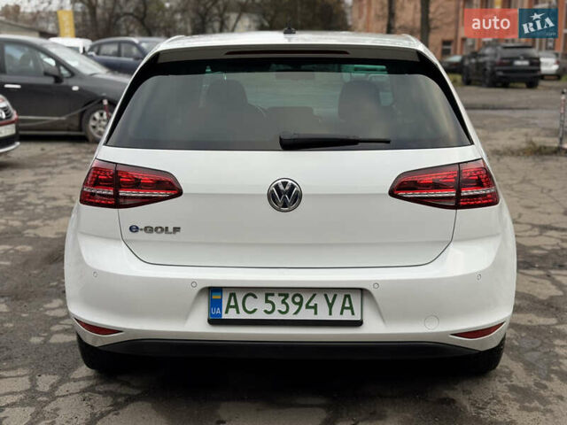 Білий Фольксваген e-Golf, об'ємом двигуна 0 л та пробігом 90 тис. км за 7900 $, фото 7 на Automoto.ua