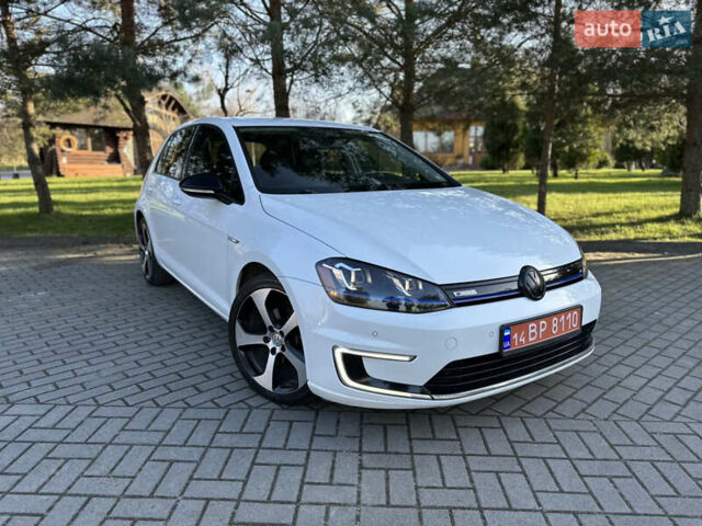 Белый Фольксваген e-Golf, объемом двигателя 0 л и пробегом 168 тыс. км за 7700 $, фото 8 на Automoto.ua