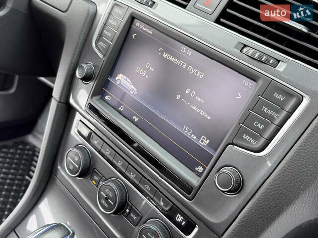 Білий Фольксваген e-Golf, об'ємом двигуна 0 л та пробігом 110 тис. км за 7750 $, фото 12 на Automoto.ua