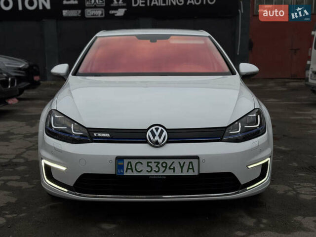 Білий Фольксваген e-Golf, об'ємом двигуна 0 л та пробігом 90 тис. км за 7900 $, фото 1 на Automoto.ua