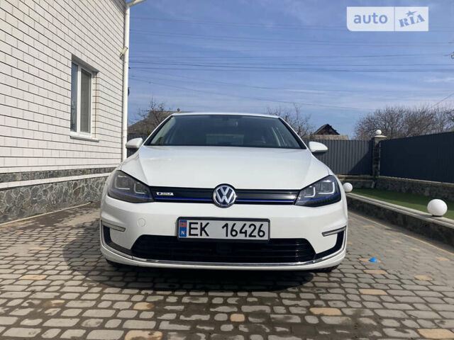 Білий Фольксваген e-Golf, об'ємом двигуна 0 л та пробігом 128 тис. км за 11499 $, фото 30 на Automoto.ua