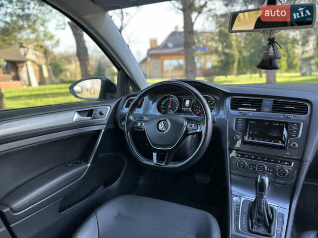 Білий Фольксваген e-Golf, об'ємом двигуна 0 л та пробігом 159 тис. км за 8500 $, фото 33 на Automoto.ua