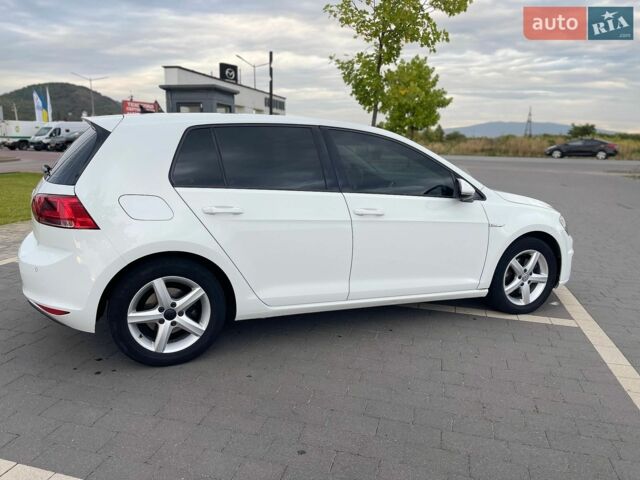 Белый Фольксваген e-Golf, объемом двигателя 0 л и пробегом 140 тыс. км за 7999 $, фото 12 на Automoto.ua