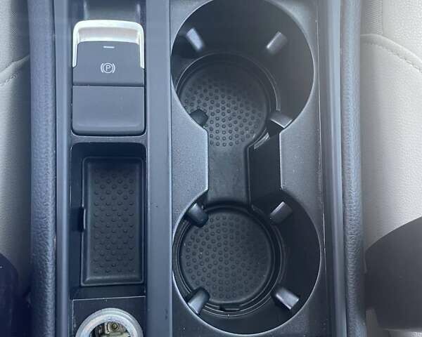 Білий Фольксваген e-Golf, об'ємом двигуна 0 л та пробігом 100 тис. км за 8000 $, фото 13 на Automoto.ua