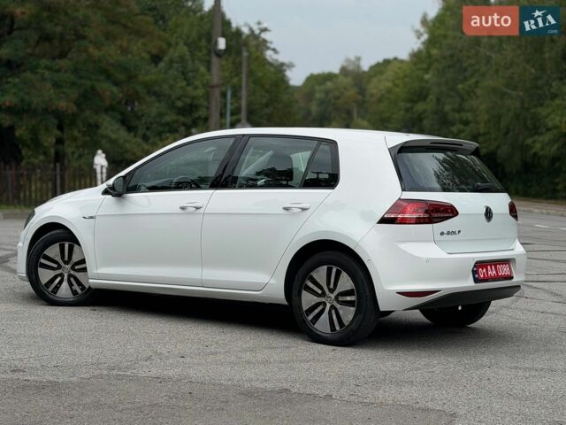 Белый Фольксваген e-Golf, объемом двигателя 0 л и пробегом 103 тыс. км за 8650 $, фото 25 на Automoto.ua