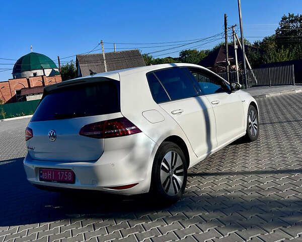 Белый Фольксваген e-Golf, объемом двигателя 0 л и пробегом 109 тыс. км за 7900 $, фото 8 на Automoto.ua