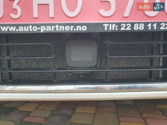 Белый Фольксваген e-Golf, объемом двигателя 0 л и пробегом 130 тыс. км за 8999 $, фото 27 на Automoto.ua