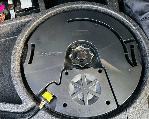 Белый Фольксваген e-Golf, объемом двигателя 0 л и пробегом 73 тыс. км за 9300 $, фото 14 на Automoto.ua