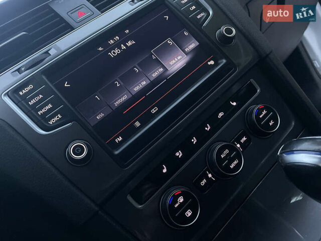 Білий Фольксваген e-Golf, об'ємом двигуна 0 л та пробігом 109 тис. км за 8500 $, фото 46 на Automoto.ua