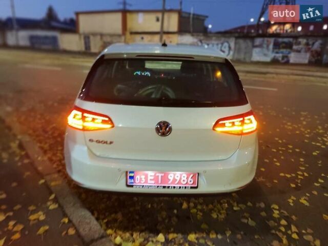 Белый Фольксваген e-Golf, объемом двигателя 0 л и пробегом 69 тыс. км за 9499 $, фото 9 на Automoto.ua