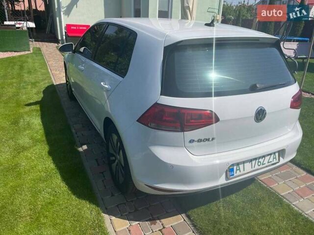 Білий Фольксваген e-Golf, об'ємом двигуна 0 л та пробігом 100 тис. км за 8000 $, фото 5 на Automoto.ua