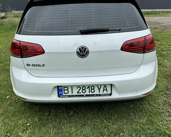 Белый Фольксваген e-Golf, объемом двигателя 0 л и пробегом 68 тыс. км за 8900 $, фото 20 на Automoto.ua