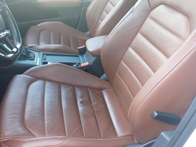 Білий Фольксваген e-Golf, об'ємом двигуна 0 л та пробігом 116 тис. км за 8300 $, фото 14 на Automoto.ua