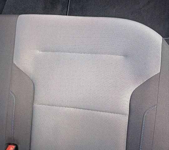 Білий Фольксваген e-Golf, об'ємом двигуна 0 л та пробігом 38 тис. км за 12000 $, фото 36 на Automoto.ua