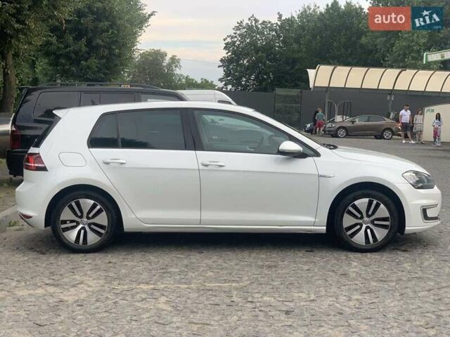 Білий Фольксваген e-Golf, об'ємом двигуна 0 л та пробігом 141 тис. км за 10500 $, фото 2 на Automoto.ua