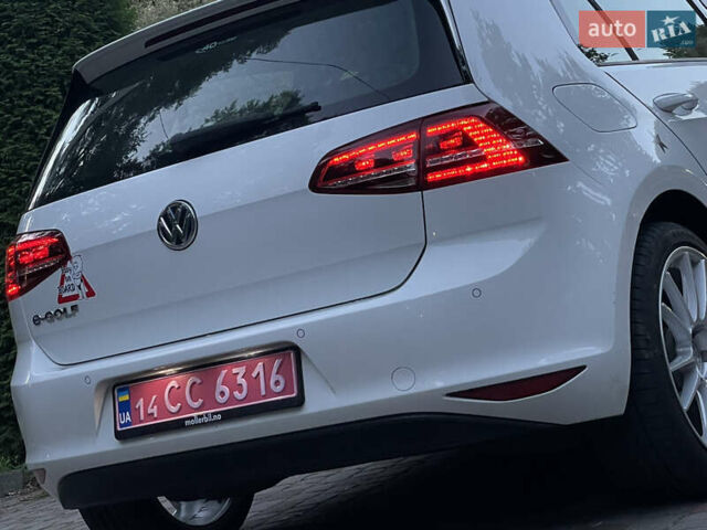 Білий Фольксваген e-Golf, об'ємом двигуна 0 л та пробігом 109 тис. км за 8500 $, фото 34 на Automoto.ua