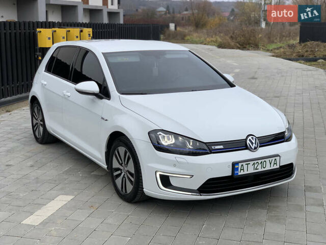 Білий Фольксваген e-Golf, об'ємом двигуна 0 л та пробігом 142 тис. км за 7999 $, фото 25 на Automoto.ua