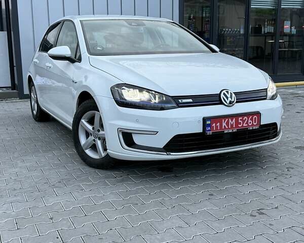 Білий Фольксваген e-Golf, об'ємом двигуна 0 л та пробігом 123 тис. км за 8500 $, фото 22 на Automoto.ua