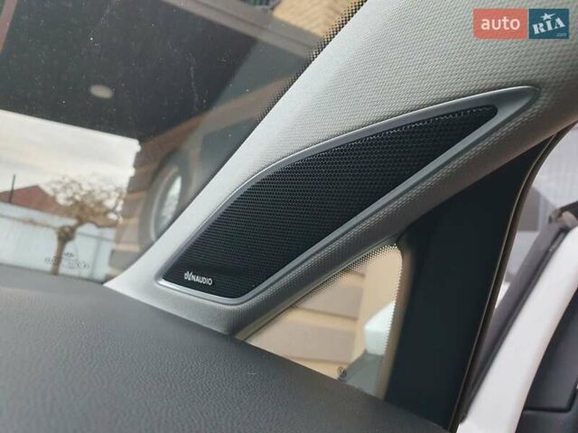 Белый Фольксваген e-Golf, объемом двигателя 0 л и пробегом 130 тыс. км за 8999 $, фото 73 на Automoto.ua