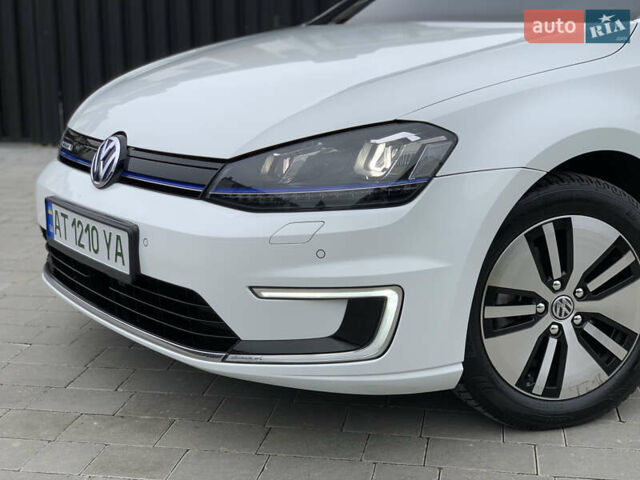 Білий Фольксваген e-Golf, об'ємом двигуна 0 л та пробігом 142 тис. км за 7999 $, фото 11 на Automoto.ua