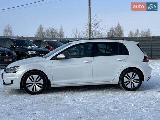 Белый Фольксваген e-Golf, объемом двигателя 0 л и пробегом 114 тыс. км за 8900 $, фото 4 на Automoto.ua