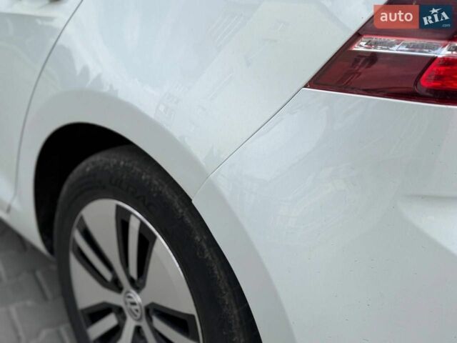 Білий Фольксваген e-Golf, об'ємом двигуна 0 л та пробігом 179 тис. км за 7500 $, фото 9 на Automoto.ua