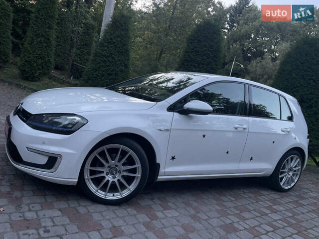 Білий Фольксваген e-Golf, об'ємом двигуна 0 л та пробігом 109 тис. км за 8500 $, фото 20 на Automoto.ua