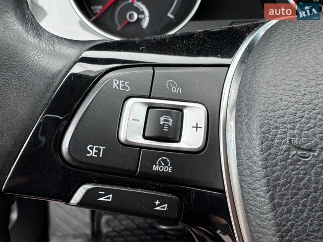 Білий Фольксваген e-Golf, об'ємом двигуна 0 л та пробігом 159 тис. км за 8500 $, фото 25 на Automoto.ua